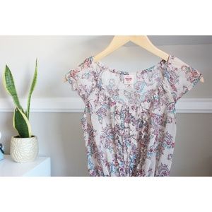 ♡ Mossimo - Ruffle Top ♡